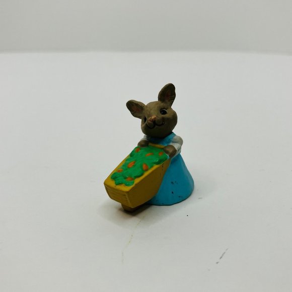 Hallmark Vintage Easter Merry Miniatures Bunny Wheelbarrow Cart Carrot 1990 - Picture 1 of 7